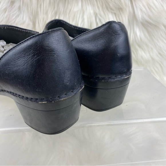 DANSKO CLOGS- MULES SHOES. Size 8 - Picture 5 of 9